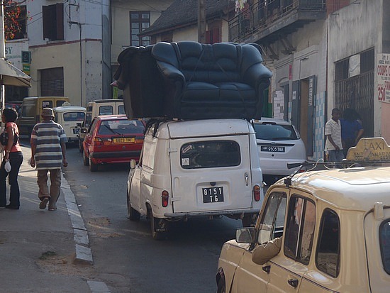 Local moving van
