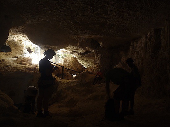 Way cool caves that don't photograph well