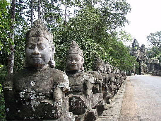 Gods & Demons flanking the entrance to Angkor